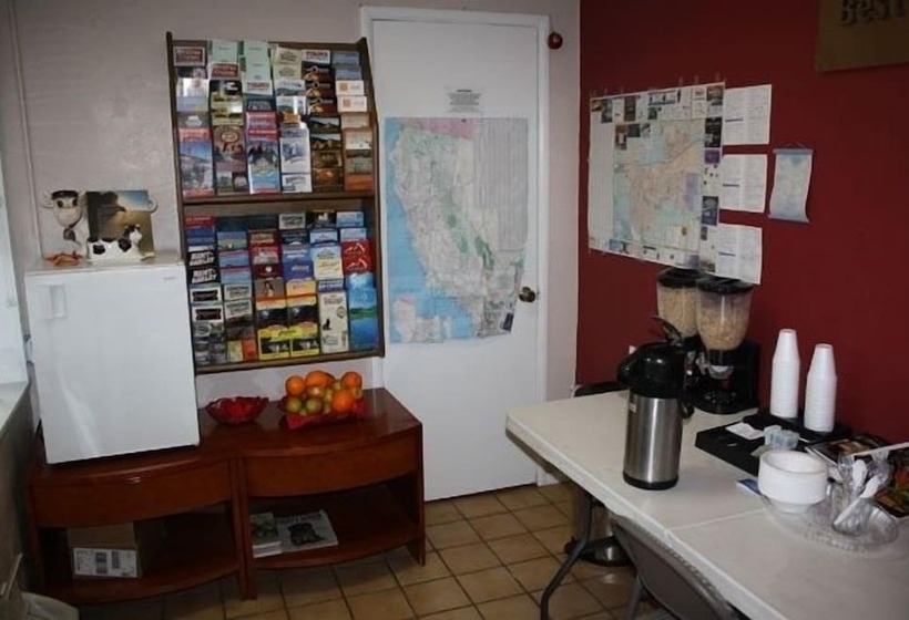 בית מלון כפרי Americas Best Value Inn Livermore