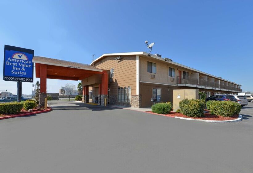 호텔 Americas Best Value Inn & Suites East Bakersfield