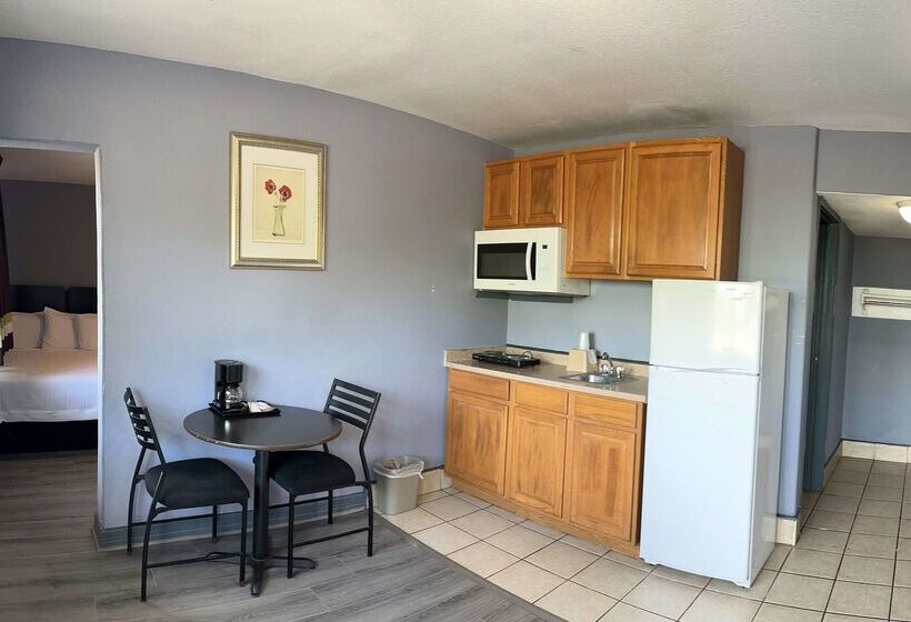 בית מלון כפרי Americas Best Value Inn And Suites Groves