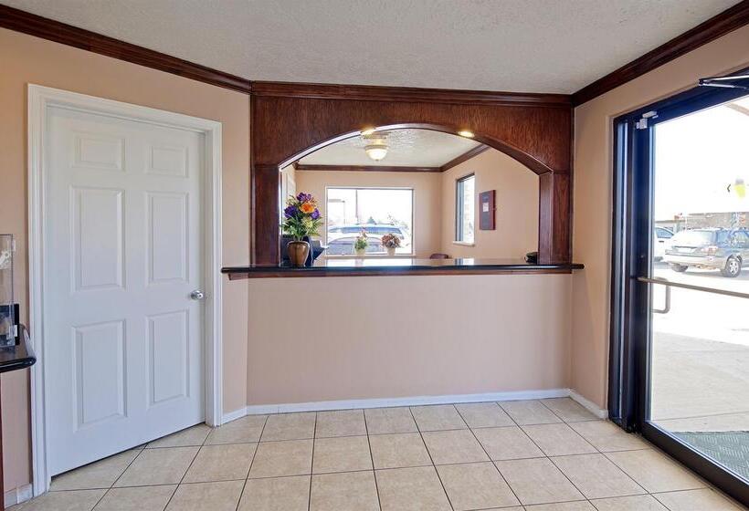 هتل Americas Best Value Inn & Suites Hempstead