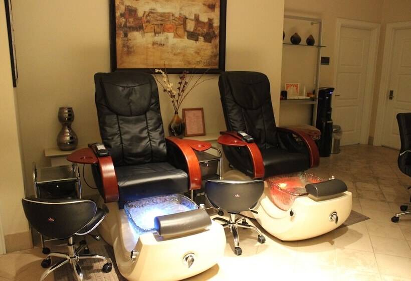 هتل Argosy Casino &