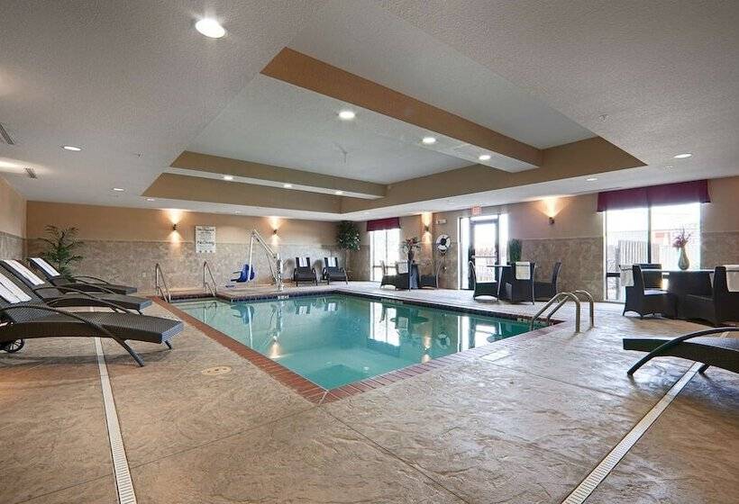 فندق Best Western Plus Cushing Inn & Suites