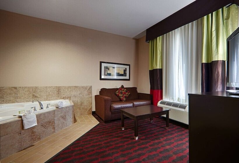 فندق Best Western Plus Cushing Inn & Suites