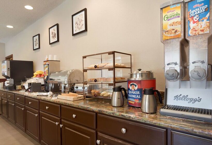 בית מלון כפרי Country Inn & Suites By Radisson, Norman Near University