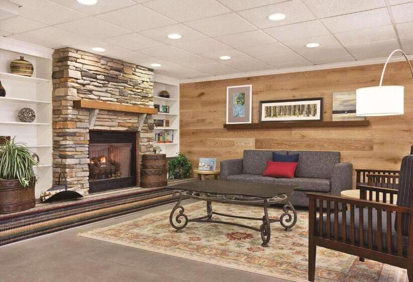 בית מלון כפרי Country Inn & Suites By Radisson, Wytheville, Va