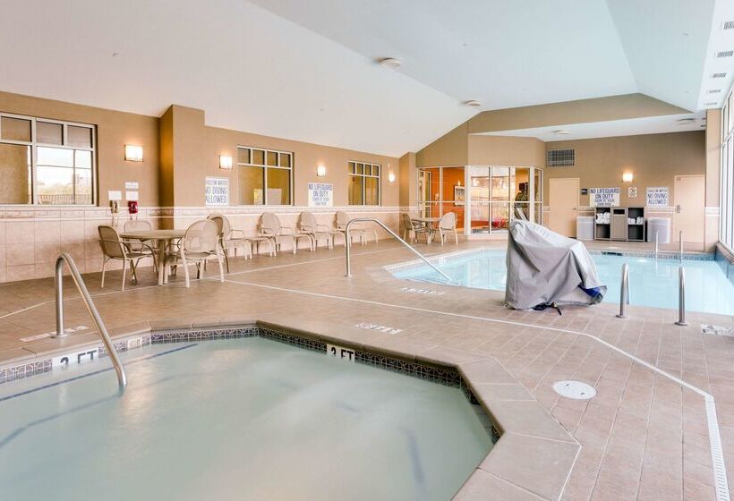 Отель Drury Inn & Suites Greenville