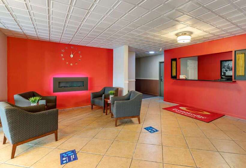 酒店 Econo Lodge  Inn & Suites