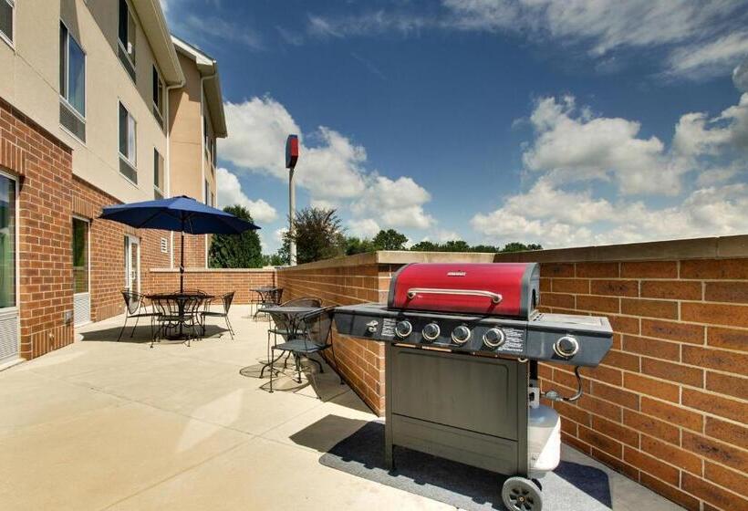 酒店 Fairfield Inn & Suites By Marriott Ottawa Starved Rock Area