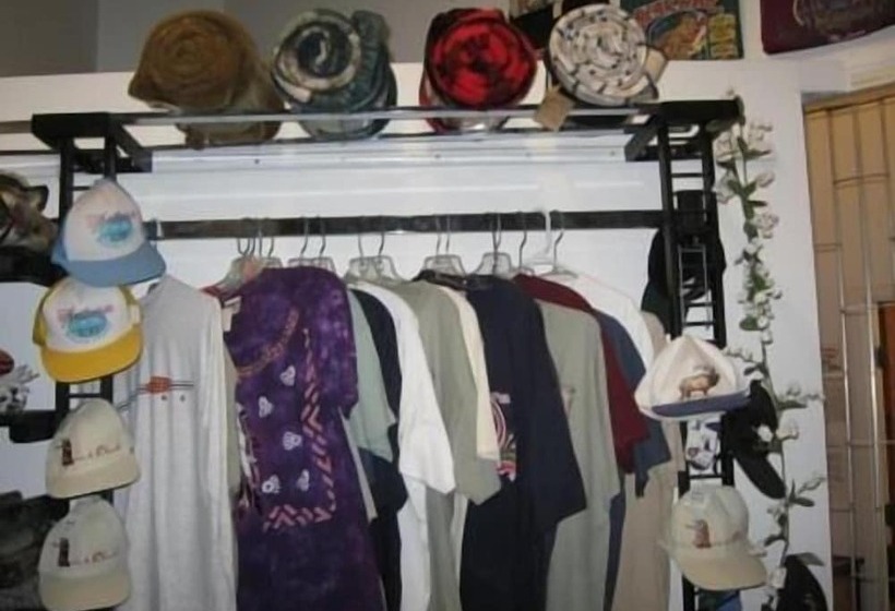 فندق Glacier Gateway Plaza