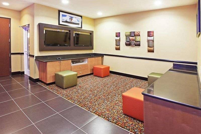 בית מלון כפרי La Quinta By Wyndham Tulsa   Catoosa