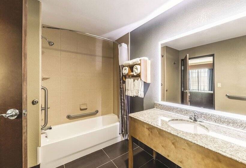 בית מלון כפרי La Quinta By Wyndham Tulsa   Catoosa