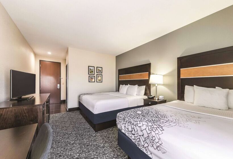 בית מלון כפרי La Quinta By Wyndham Tulsa   Catoosa