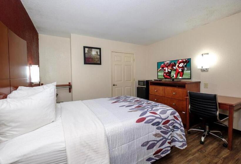 فندق Red Roof Inn Columbus, Ms