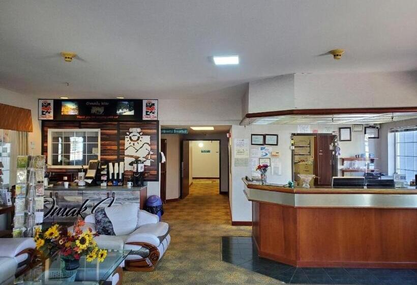 فندق على الطريق Omak Inn