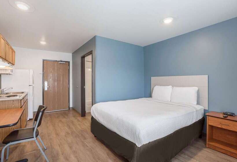 Extended Stay America Select Suites  Orlando  Sanford  Airport