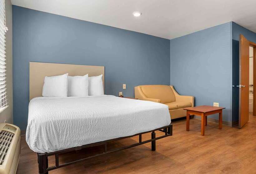 Extended Stay America Select Suites  Orlando  Sanford  Airport