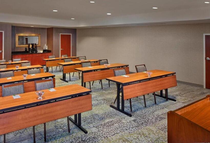 ホテル Courtyard By Marriott Stuart