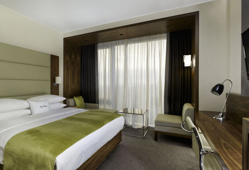 فندق Doubletree By Hilton Zagreb