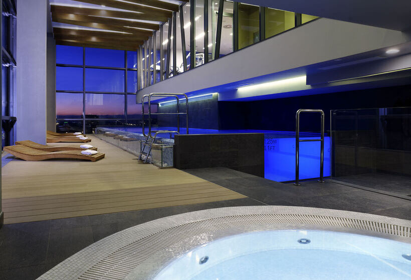 فندق Doubletree By Hilton Zagreb