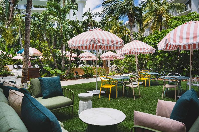 Hôtel Hampton By Hilton Grand Cayman Seven Mile Beach
