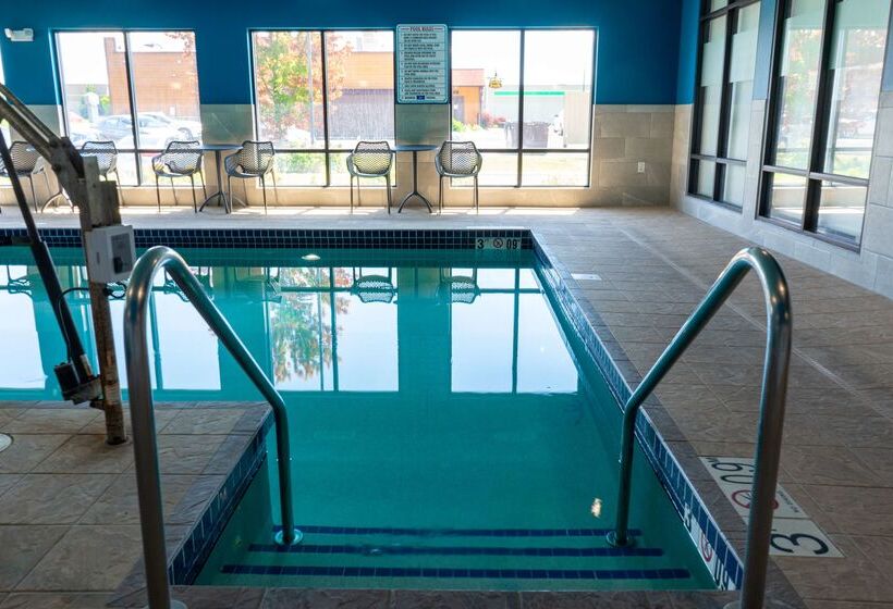 فندق Hampton Inn Elkhorn Lake Geneva Area