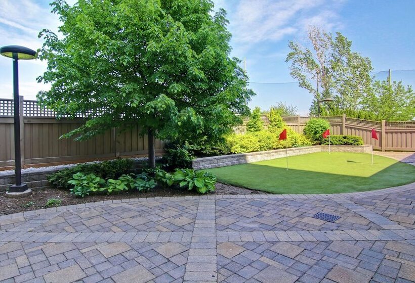 בית מלון כפרי Homewood Suites By Hilton Toronto Airport Corporate Centre