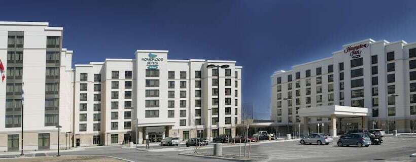 בית מלון כפרי Homewood Suites By Hilton Toronto Airport Corporate Centre
