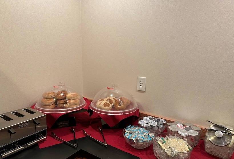 فندق Peppermill Empress Inn