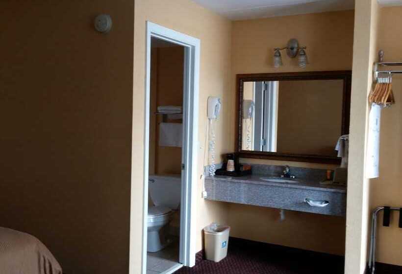 فندق Quality Inn