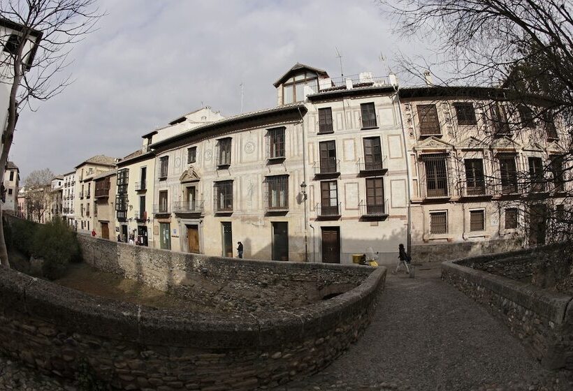 هتل Shine Albayzin