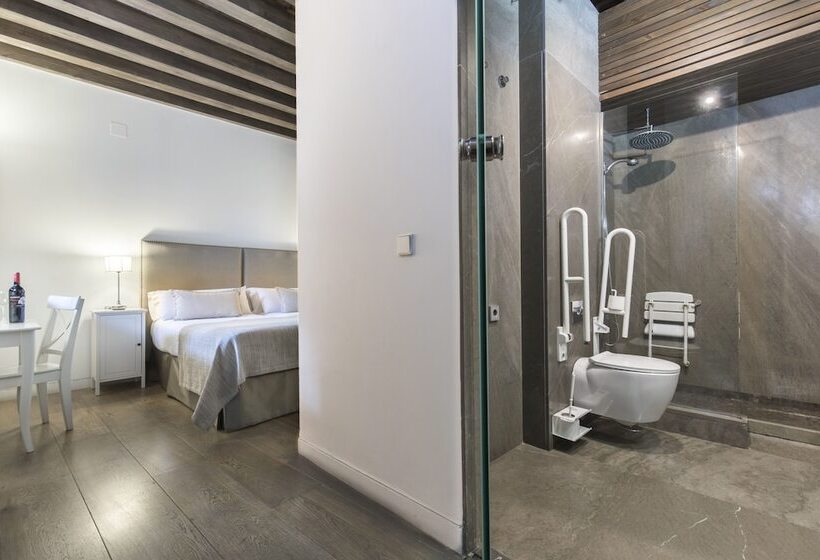 هتل Shine Albayzin