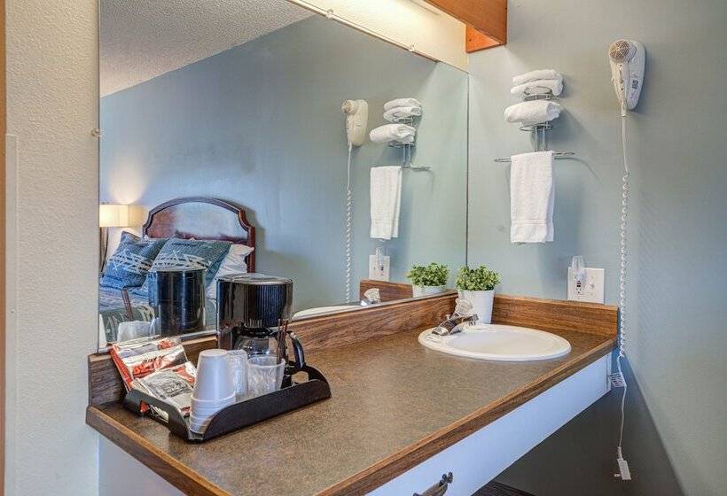 فندق على الطريق Columbia Gorge Inn