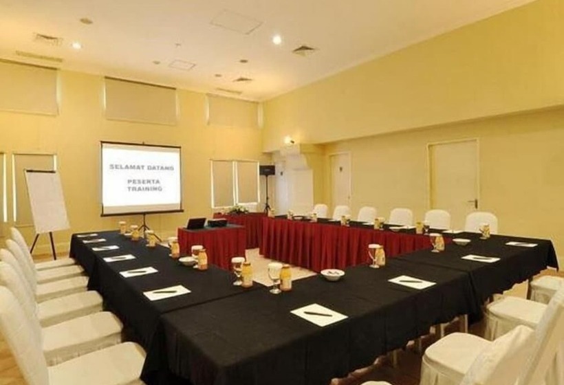 Batavia Hotel & Serviced Apartments Jakarta