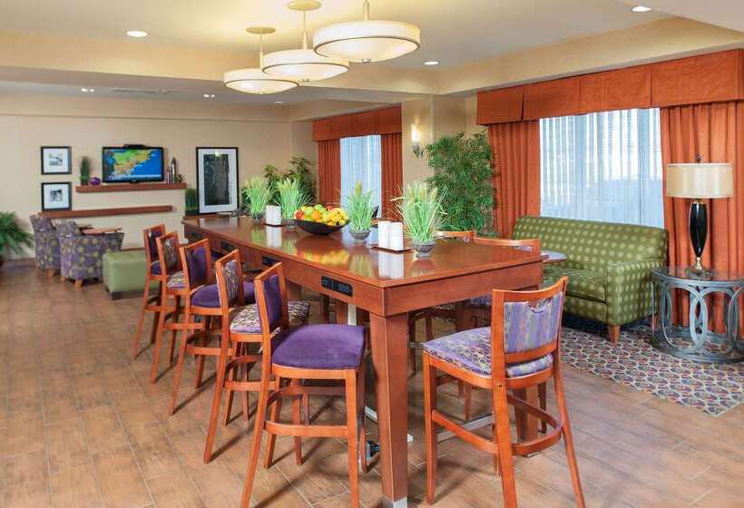 Hampton Inn Macomb
