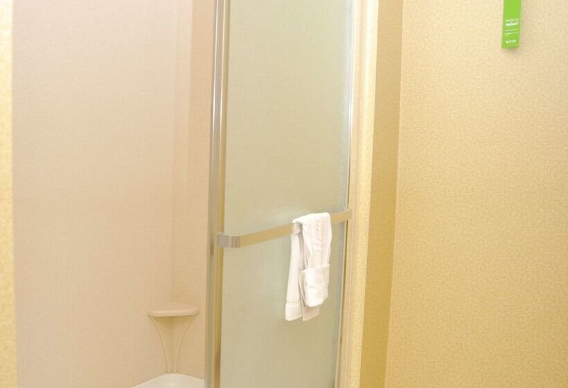 Hampton Inn Macomb