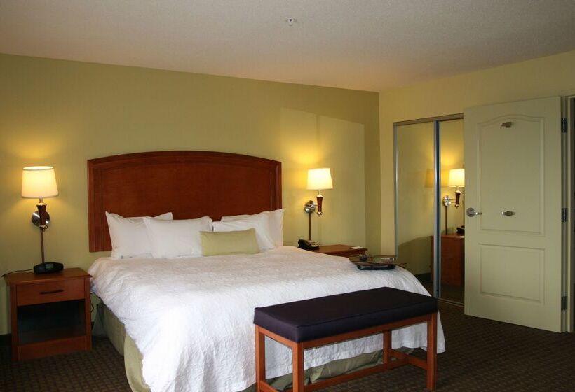 Hampton Inn Macomb