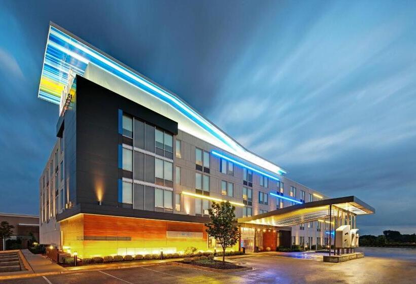 בית מלון כפרי Aloft Bolingbrook