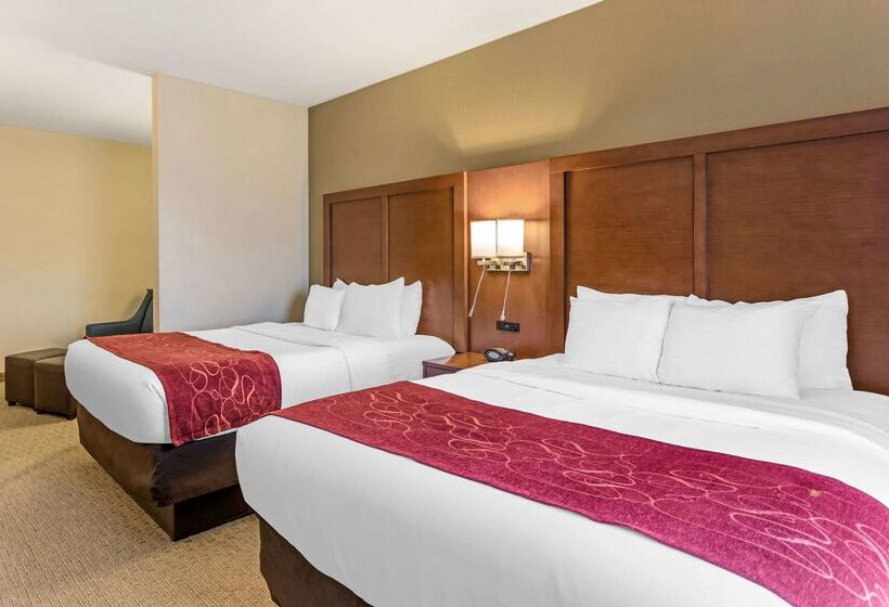 בית מלון כפרי Comfort Suites South Point  Huntington