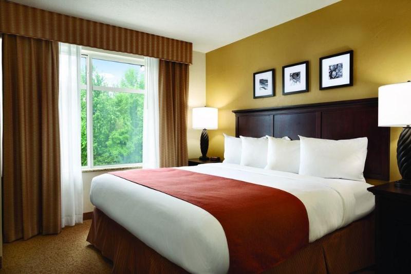 فندق Country Inn & Suites By Radisson, Tampa Airport North, Fl