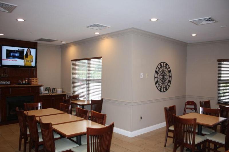 فندق Country Inn & Suites By Radisson, Tampa Airport North, Fl