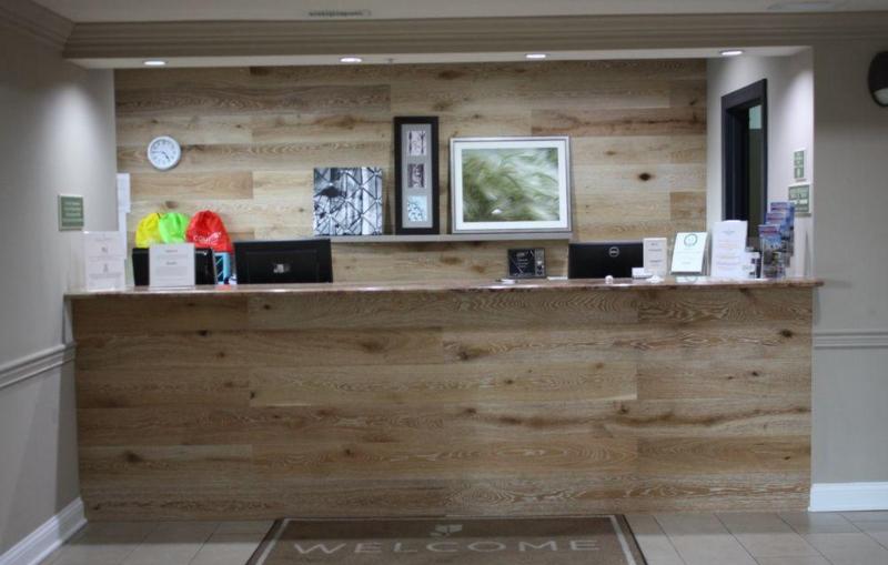 فندق Country Inn & Suites By Radisson, Tampa Airport North, Fl