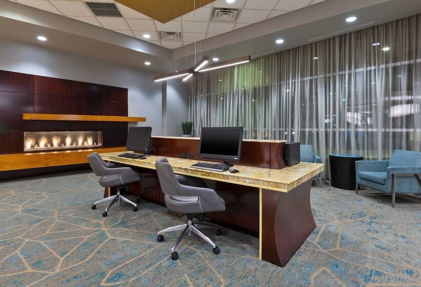 هتل Courtyard Omaha La Vista