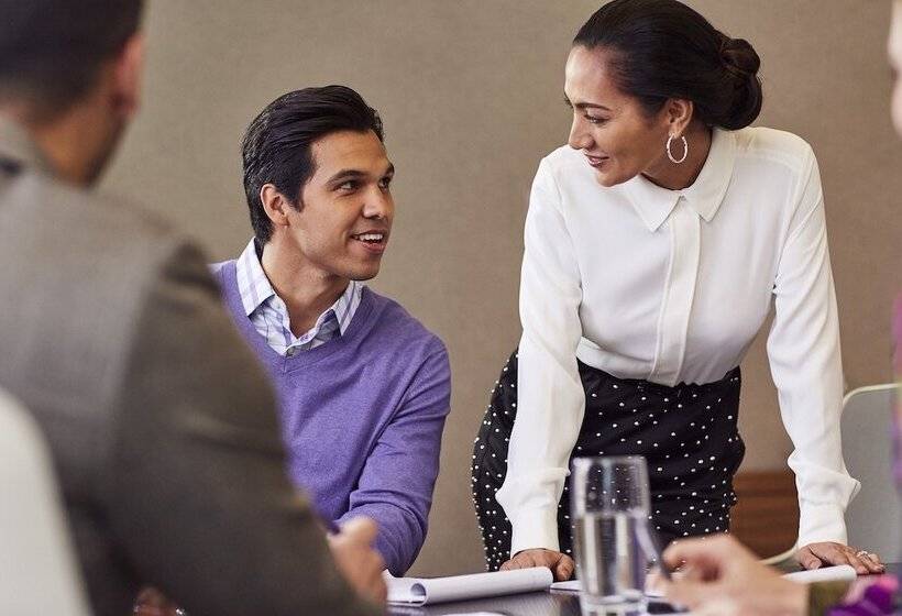 ホテル Crowne Plaza Kochi, An Ihg