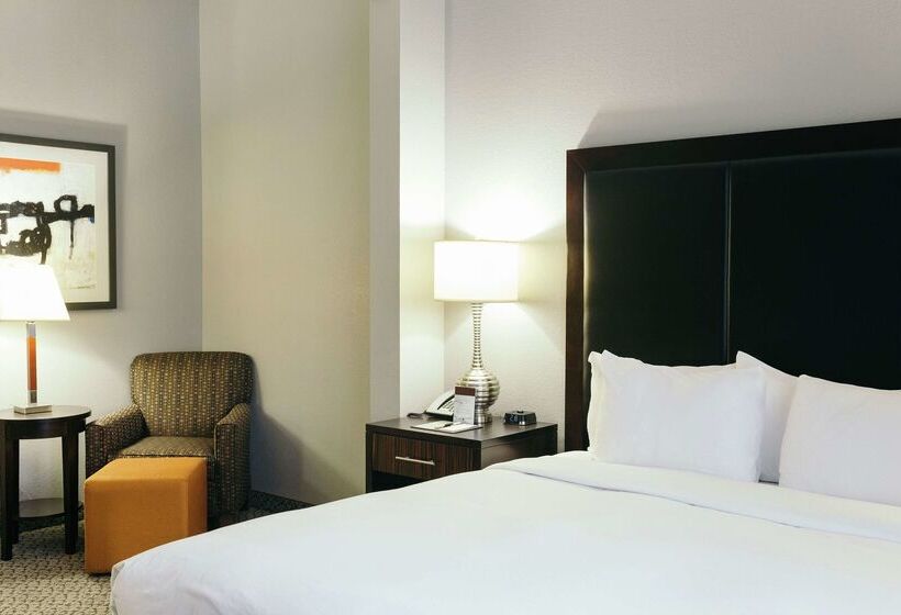 בית מלון כפרי Hilton Garden Inn Des Moines Airport
