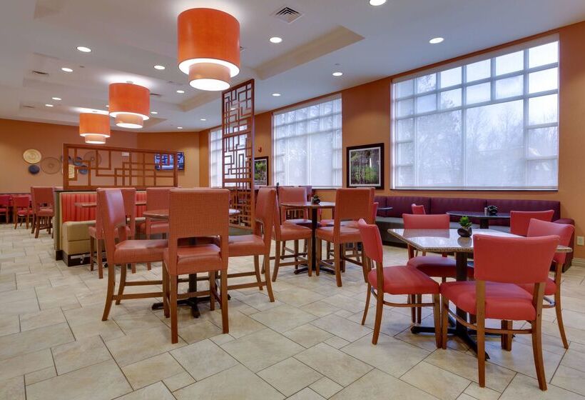 בית מלון כפרי Drury Inn & Suites Baton Rouge