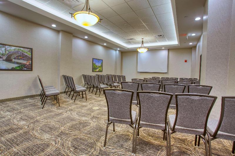 בית מלון כפרי Drury Inn & Suites San Antonio Near La Cantera