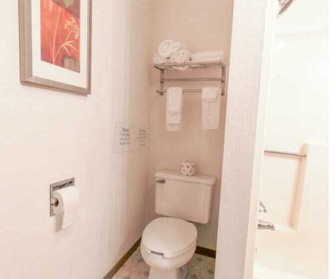 호텔 Harlan Inn And Suites