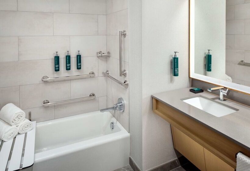 هتل Hilton Columbus Downtown