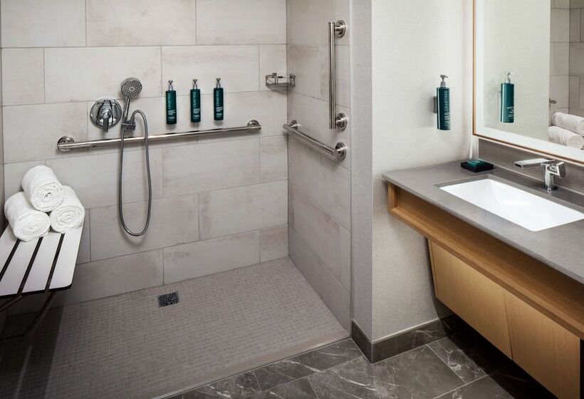 هتل Hilton Columbus Downtown