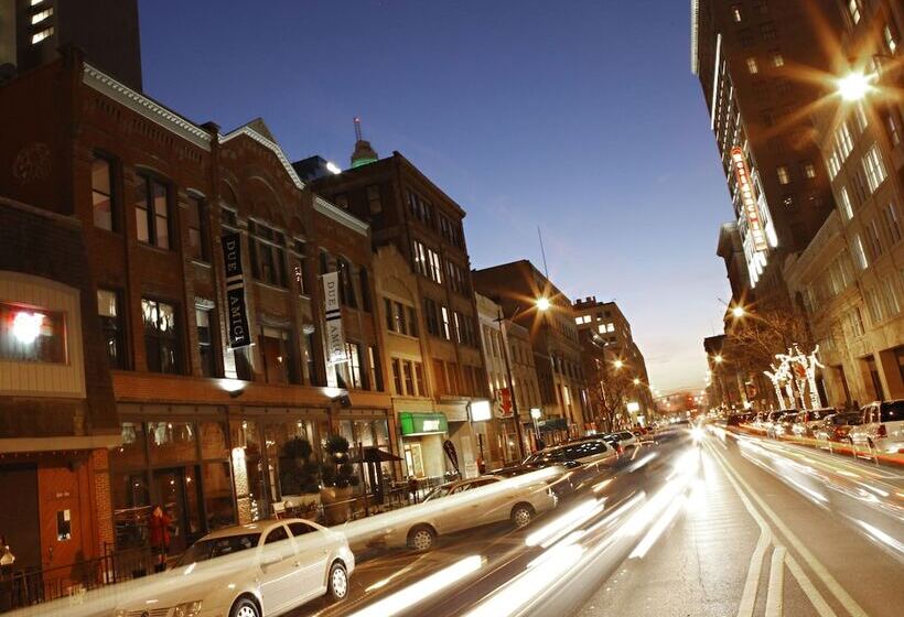 هتل Hilton Columbus Downtown